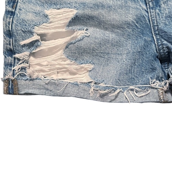 🛑SOLD🛑American Eagle distressed Mom Shorts SZ 0 - Picture 3 of 10